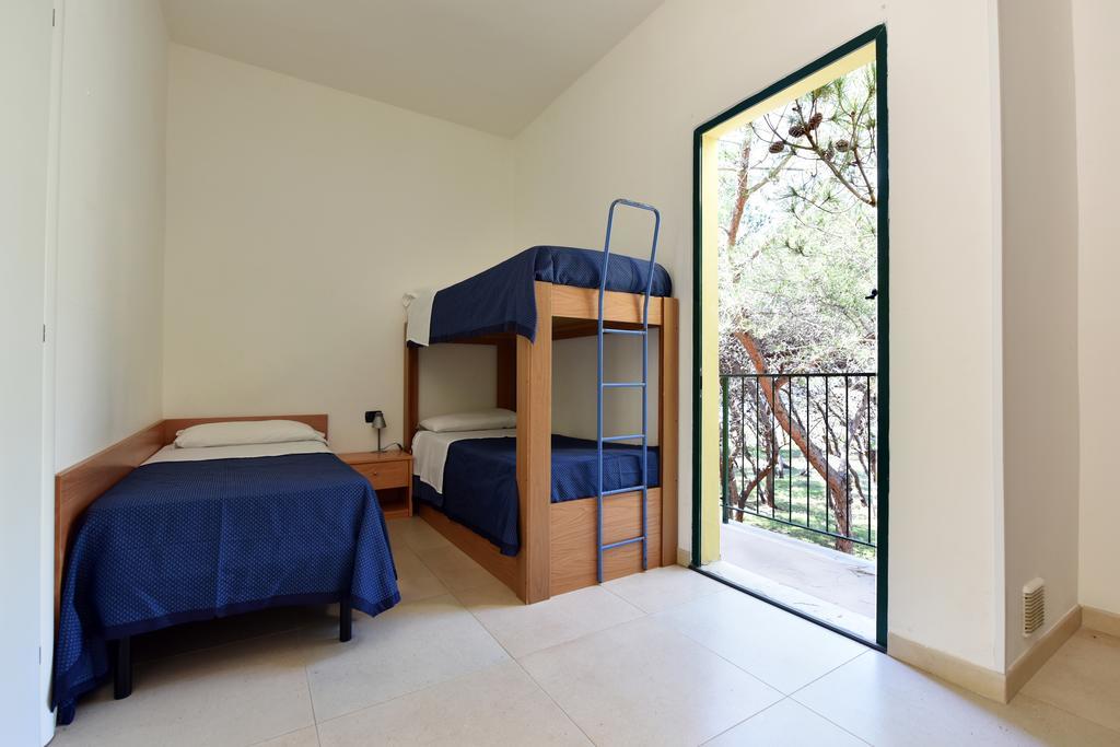 Hotel Camping La Vecchia Torre Gallipoli Exterior foto